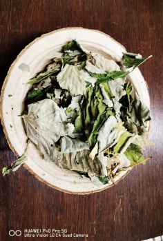 Lindenblätter mit Blüten 250g
